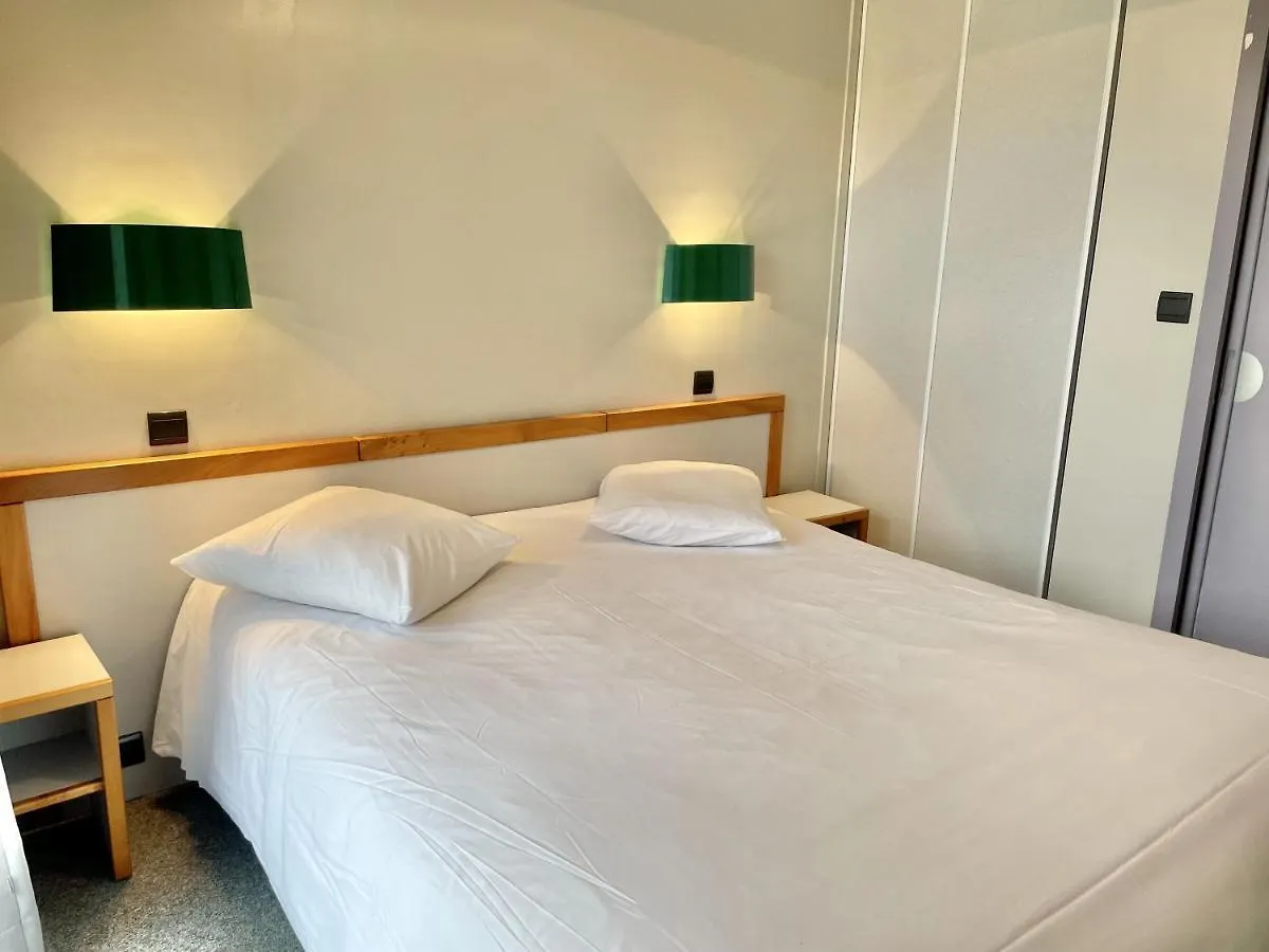 Le Kereden Hotel Locarn France