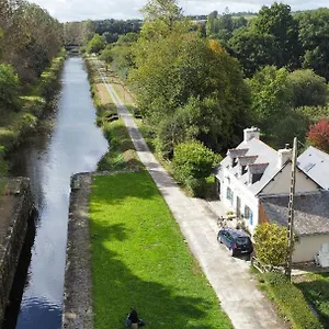 Ecluse De L'ile Bed & Breakfast